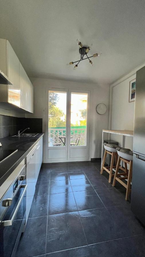 Joli T2 Proche Plage Et Parking Prive Bandol Exteriör bild
